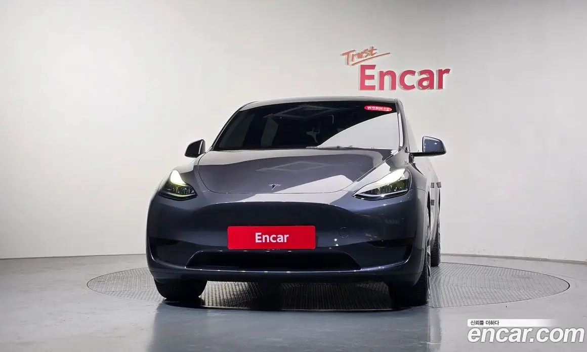 Tesla Model Y 2023 0.2 автомат (гидро), фото 2 Tesla Model Y 2023 0.2 автомат (гидро), фото 2