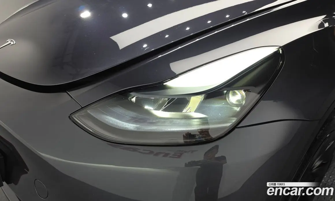 Tesla Model Y 2023 0.2 автомат (гидро), фото 7 Tesla Model Y 2023 0.2 автомат (гидро), фото 7