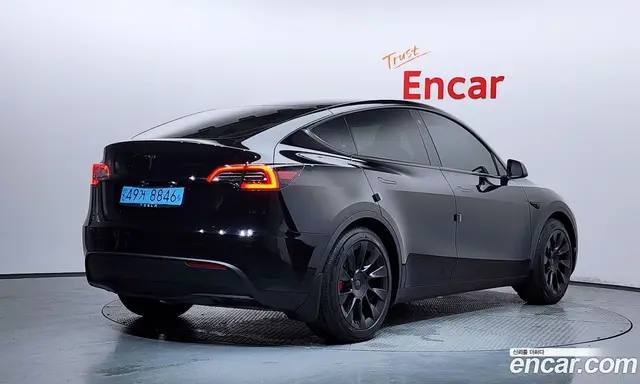 Tesla Model Y 2023 0.2 автомат (гидро), миниатюра 2 Tesla Model Y 2023 0.2 автомат (гидро), миниатюра 2