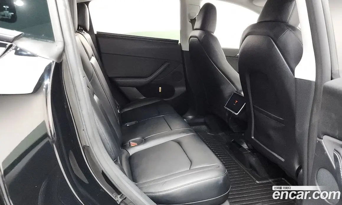 Tesla Model Y 2023 0.2 автомат (гидро), фото 17 Tesla Model Y 2023 0.2 автомат (гидро), фото 17