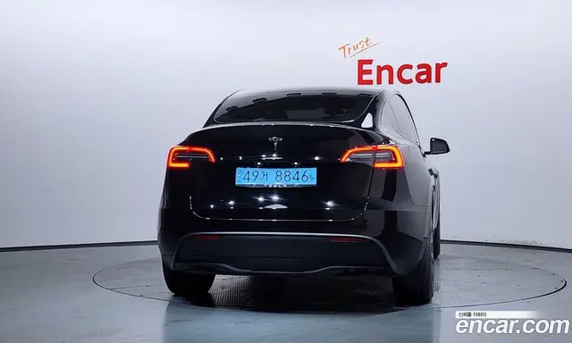 Tesla Model Y 2023 0.2 автомат (гидро), миниатюра 4 Tesla Model Y 2023 0.2 автомат (гидро), миниатюра 4