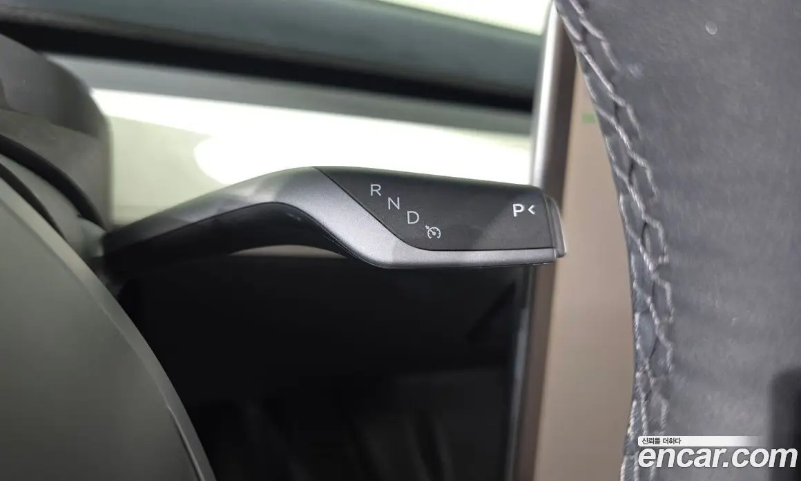 Tesla Model Y 2024 0.2 автомат (гидро), фото 11 Tesla Model Y 2024 0.2 автомат (гидро), фото 11