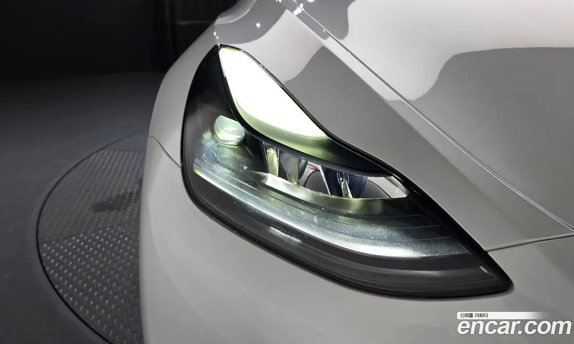 Tesla Model Y 2024 0.2 автомат (гидро), фото 7 Tesla Model Y 2024 0.2 автомат (гидро), фото 7