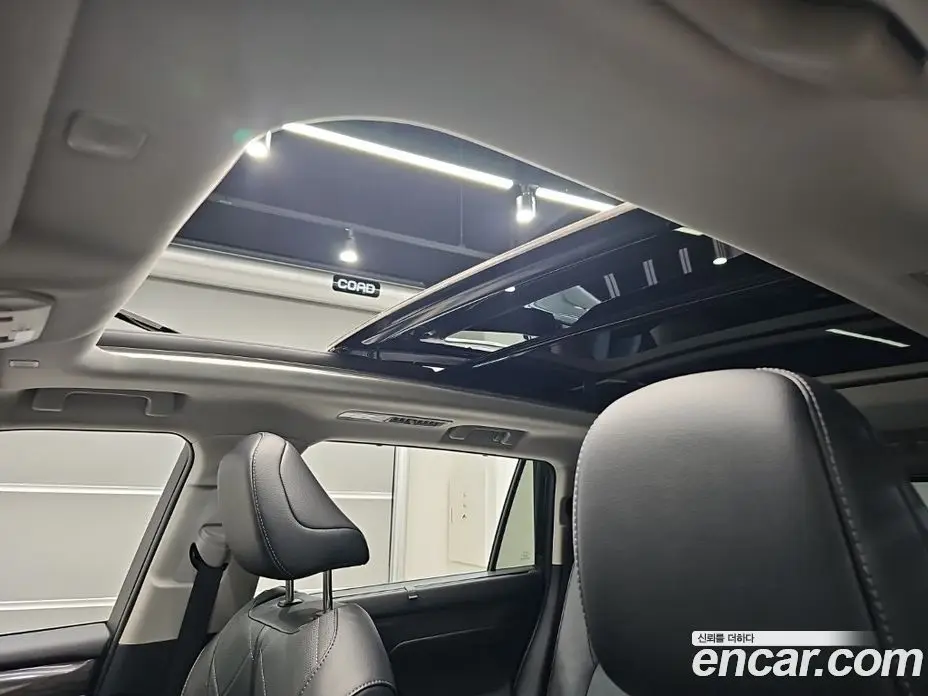 Toyota Highlander 2025 2.5 автомат (гидро), фото 15 Toyota Highlander 2025 2.5 автомат (гидро), фото 15