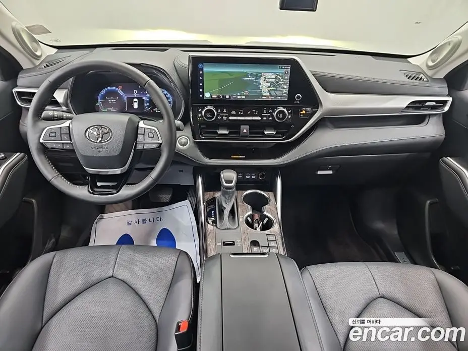 Toyota Highlander 2025 2.5 автомат (гидро), фото 7 Toyota Highlander 2025 2.5 автомат (гидро), фото 7