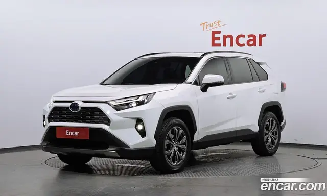 Toyota RAV4 2022 2.5 автомат (гидро), миниатюра 1 Toyota RAV4 2022 2.5 автомат (гидро), миниатюра 1