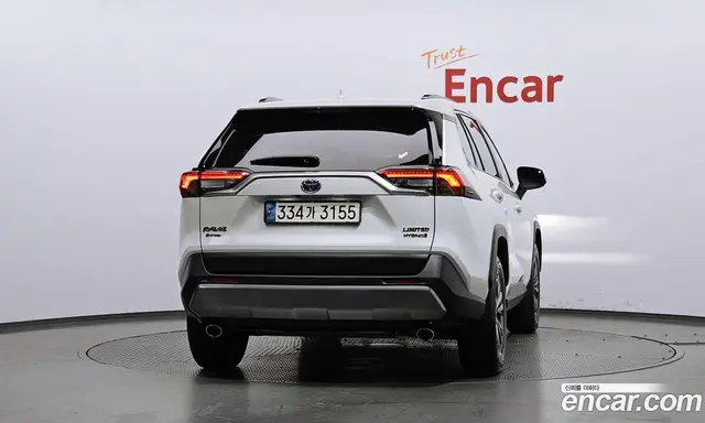 Toyota RAV4 2022 2.5 автомат (гидро), миниатюра 4 Toyota RAV4 2022 2.5 автомат (гидро), миниатюра 4
