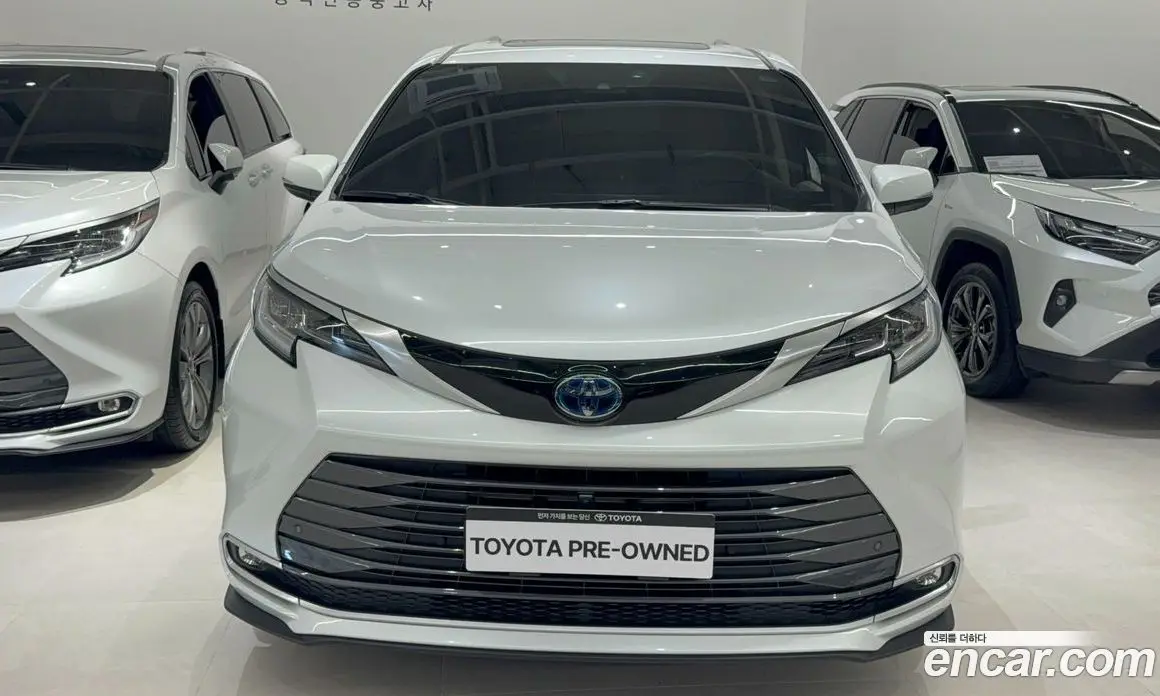 Toyota Sienna 2022 2.5 автомат (вариатор), фото 3 Toyota Sienna 2022 2.5 автомат (вариатор), фото 3