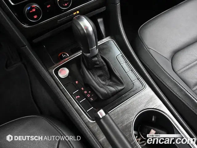 Volkswagen Passat 2018 2.0 автомат (гидро), миниатюра 9 Volkswagen Passat 2018 2.0 автомат (гидро), миниатюра 9