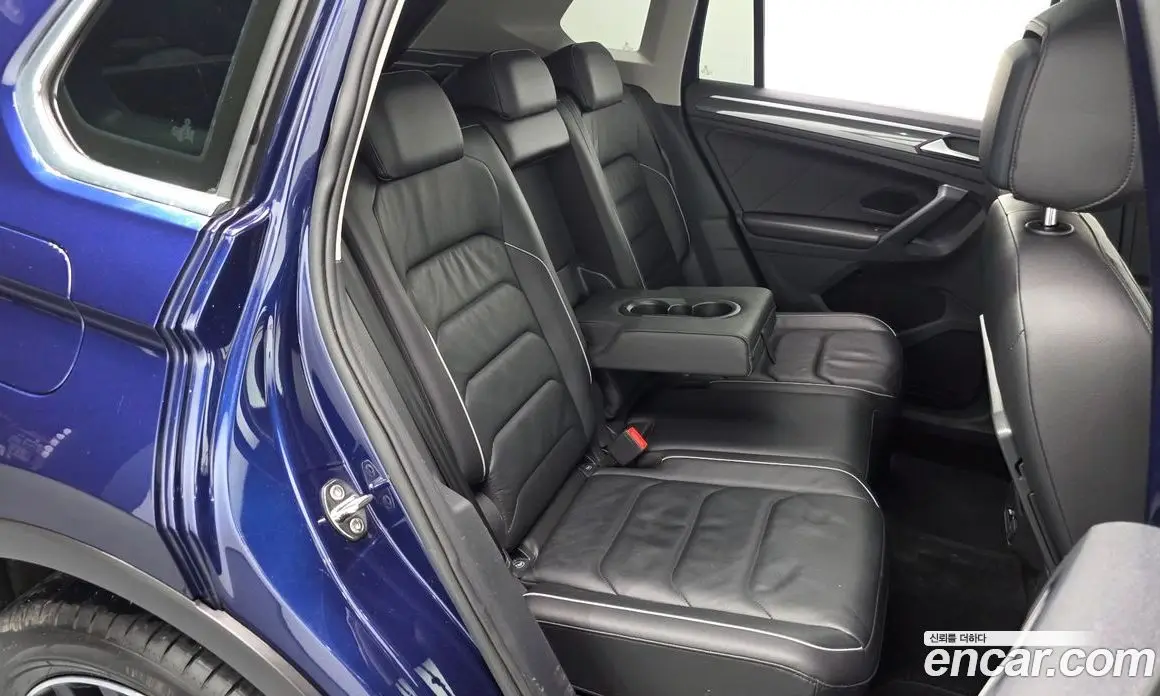 Volkswagen Tiguan 2019 2.0 автомат (гидро), фото 11 Volkswagen Tiguan 2019 2.0 автомат (гидро), фото 11