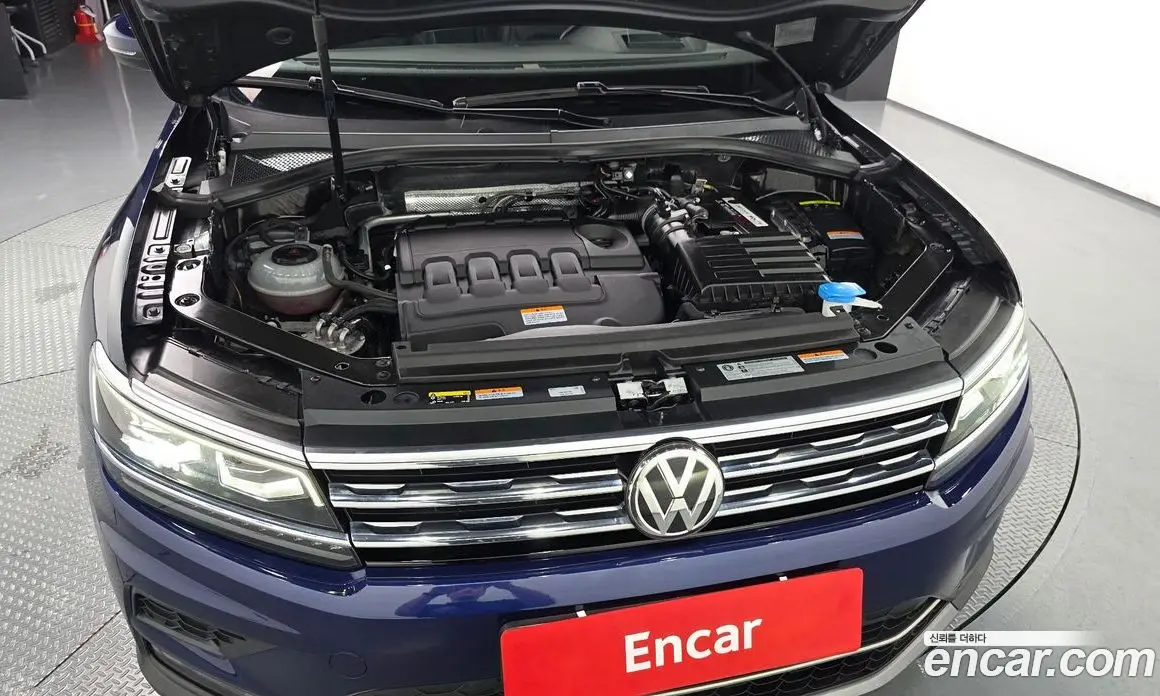 Volkswagen Tiguan 2019 2.0 автомат (гидро), фото 6 Volkswagen Tiguan 2019 2.0 автомат (гидро), фото 6