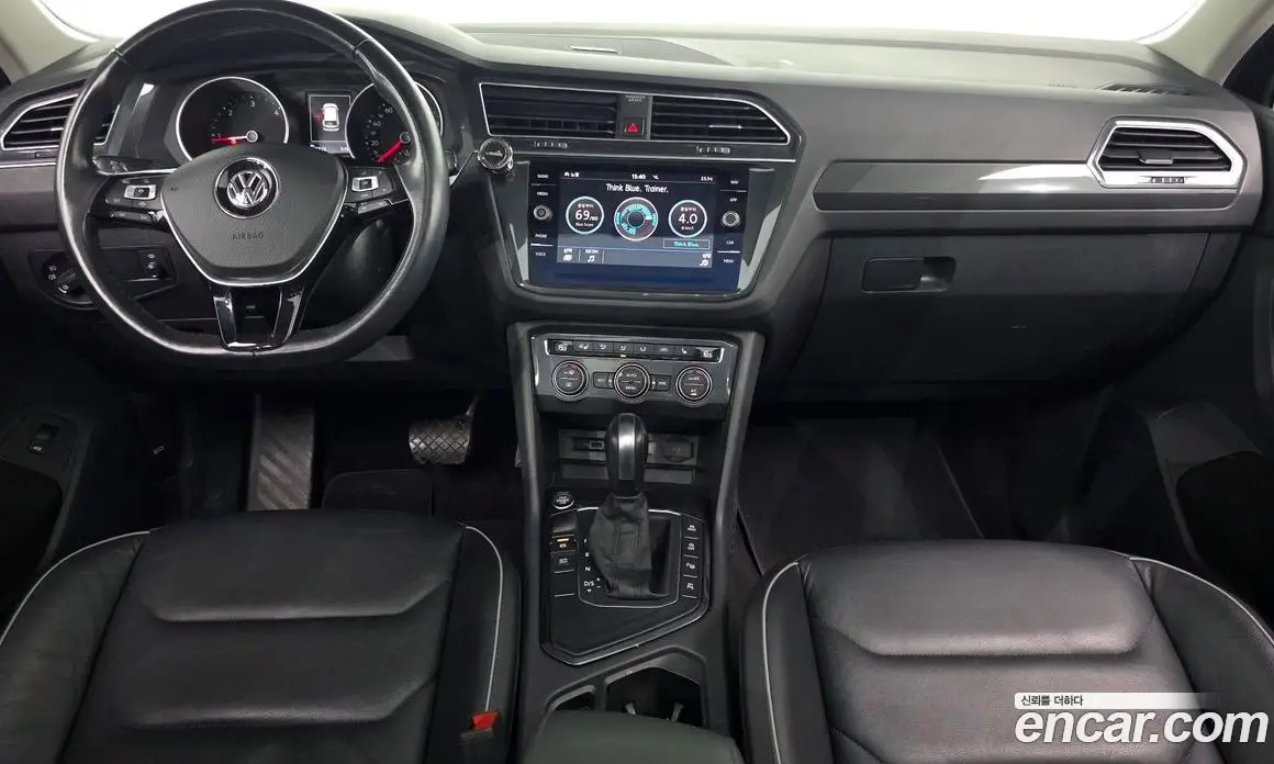 Volkswagen Tiguan 2019 2.0 автомат (гидро), фото 7 Volkswagen Tiguan 2019 2.0 автомат (гидро), фото 7
