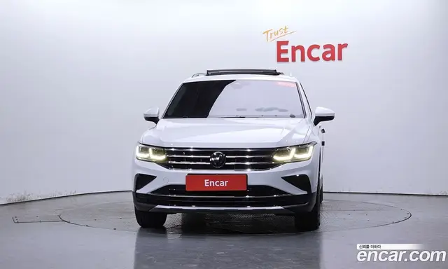 Volkswagen Tiguan 2024 2.0 автомат (гидро), миниатюра 2 Volkswagen Tiguan 2024 2.0 автомат (гидро), миниатюра 2