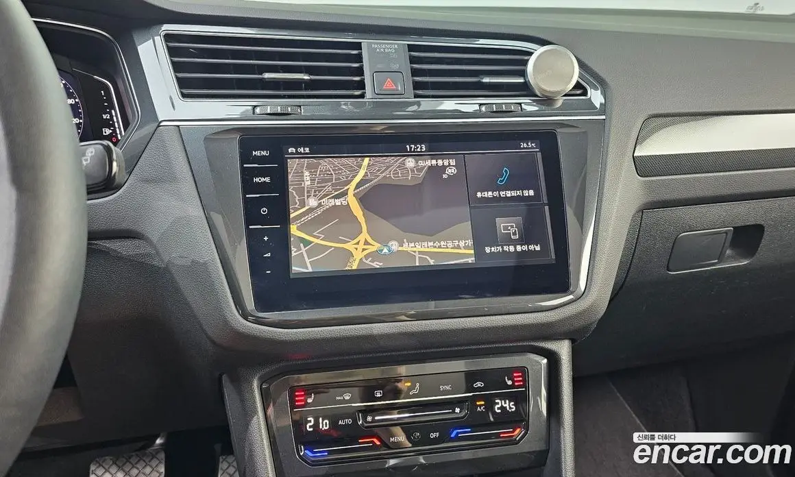 Volkswagen Tiguan 2024 2.0 автомат (гидро), фото 19 Volkswagen Tiguan 2024 2.0 автомат (гидро), фото 19