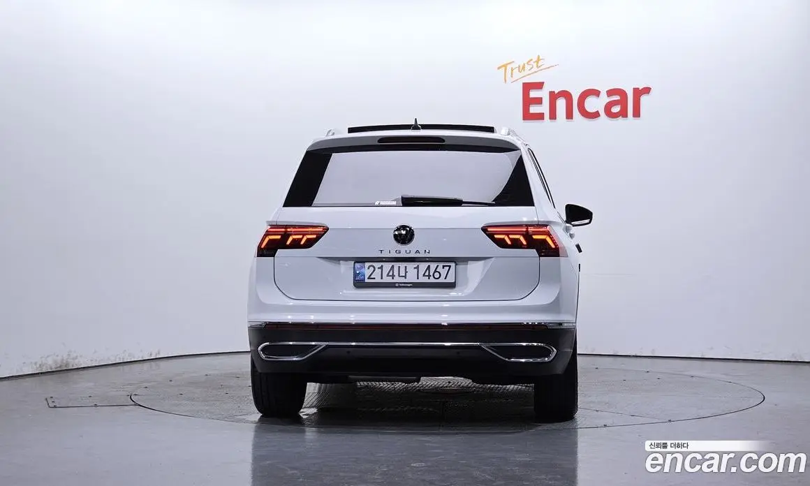 Volkswagen Tiguan 2024 2.0 автомат (гидро), фото 3 Volkswagen Tiguan 2024 2.0 автомат (гидро), фото 3