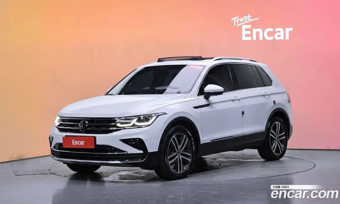 Volkswagen Tiguan 2024 2.0 автомат (гидро), фото 30 Volkswagen Tiguan 2024 2.0 автомат (гидро), фото 30