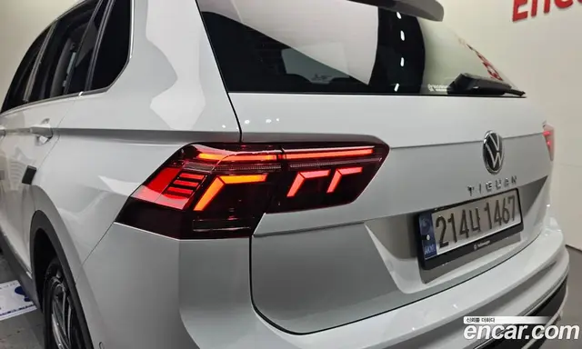 Volkswagen Tiguan 2024 2.0 автомат (гидро), миниатюра 8 Volkswagen Tiguan 2024 2.0 автомат (гидро), миниатюра 8