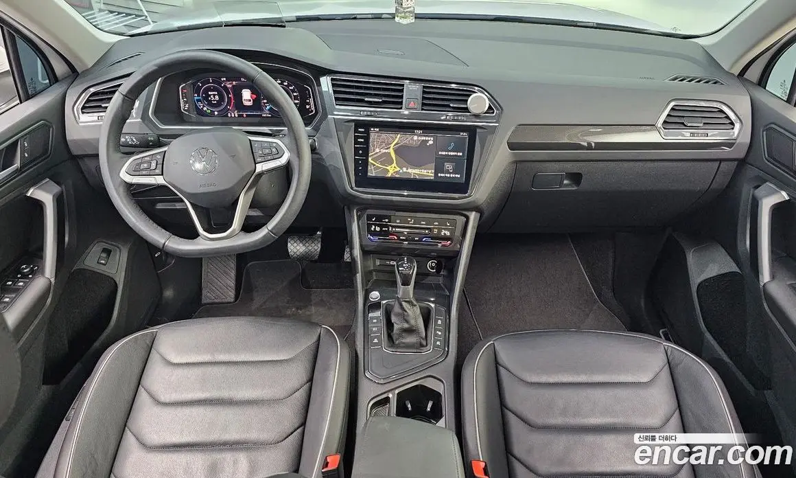 Volkswagen Tiguan 2024 2.0 автомат (гидро), фото 9 Volkswagen Tiguan 2024 2.0 автомат (гидро), фото 9