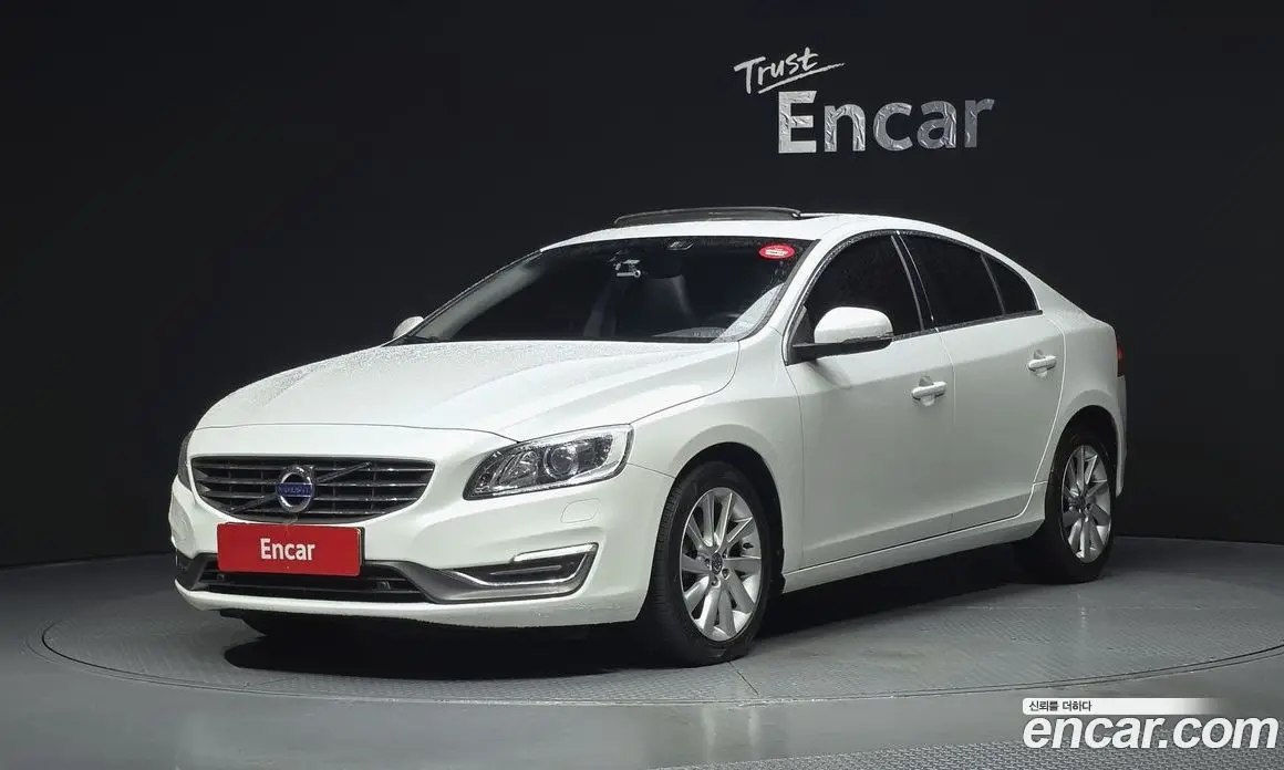 Volvo S60 2015 1.6 автомат (гидро), фото 1 Volvo S60 2015 1.6 автомат (гидро), фото 1