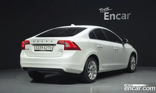 Volvo S60 2015 1.6 автомат (гидро), миниатюра 2 Volvo S60 2015 1.6 автомат (гидро), миниатюра 2