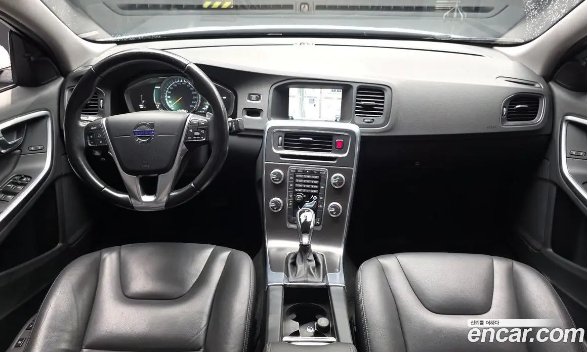 Volvo S60 2015 1.6 автомат (гидро), фото 7 Volvo S60 2015 1.6 автомат (гидро), фото 7