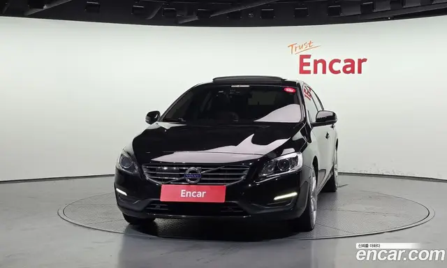 Volvo S60 2016 2.0 автомат (гидро), миниатюра 3 Volvo S60 2016 2.0 автомат (гидро), миниатюра 3