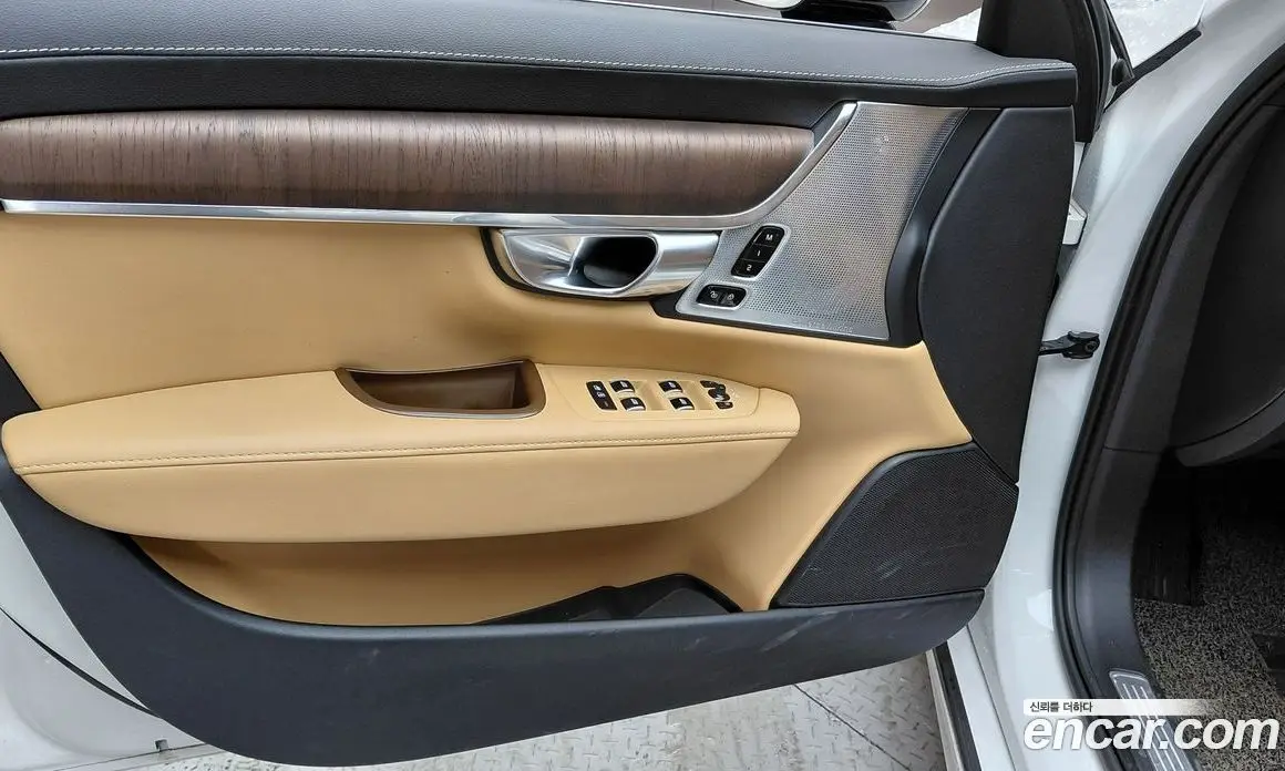 Volvo S90 2021 2.0 автомат (гидро), фото 15 Volvo S90 2021 2.0 автомат (гидро), фото 15