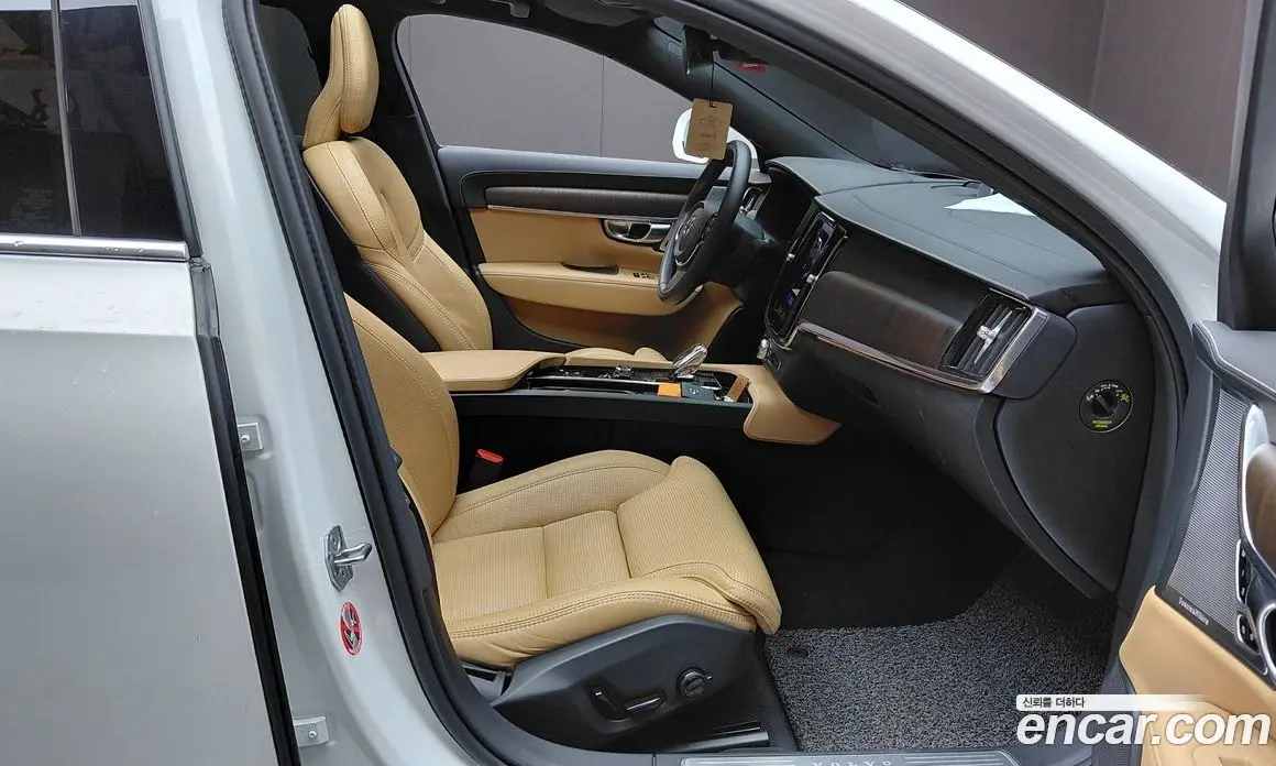 Volvo S90 2021 2.0 автомат (гидро), фото 16 Volvo S90 2021 2.0 автомат (гидро), фото 16