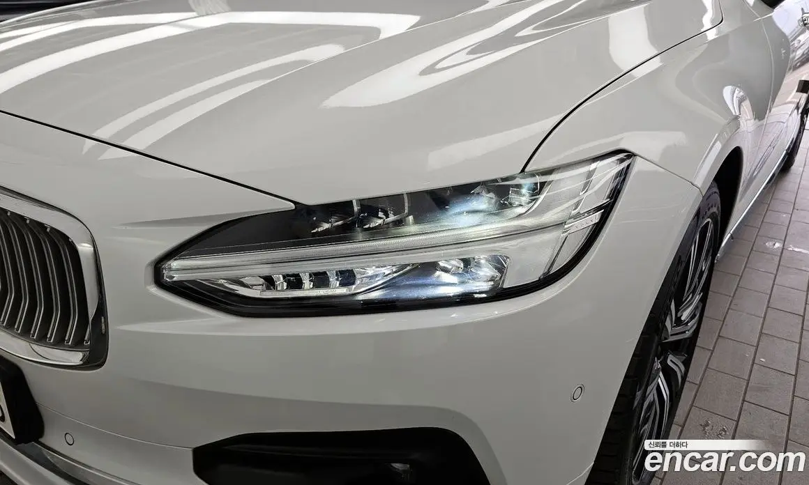 Volvo S90 2022 2.0 автомат (гидро), фото 8