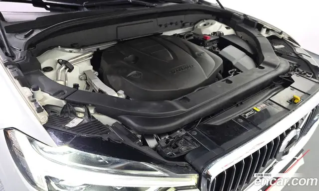 Volvo XC60 2020 2.0 автомат (гидро), миниатюра 6 Volvo XC60 2020 2.0 автомат (гидро), миниатюра 6