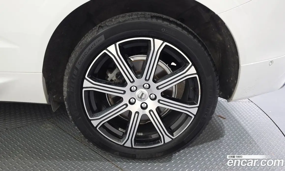 Volvo XC60 2020 2.0 автомат (гидро), фото 7 Volvo XC60 2020 2.0 автомат (гидро), фото 7