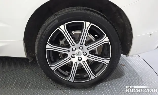 Volvo XC60 2020 2.0 автомат (гидро), миниатюра 7 Volvo XC60 2020 2.0 автомат (гидро), миниатюра 7