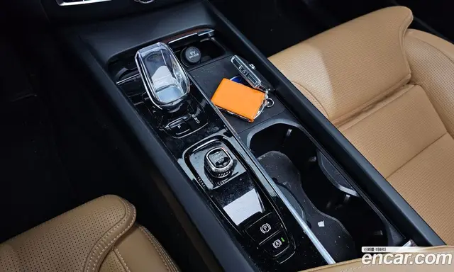 Volvo XC60 2022 2.0 автомат (гидро), миниатюра 12