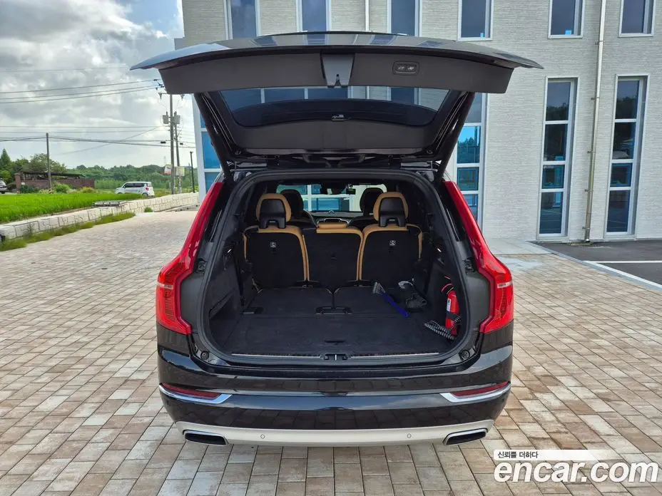 Volvo XC90 2017 2.0 автомат (гидро), фото 7 Volvo XC90 2017 2.0 автомат (гидро), фото 7