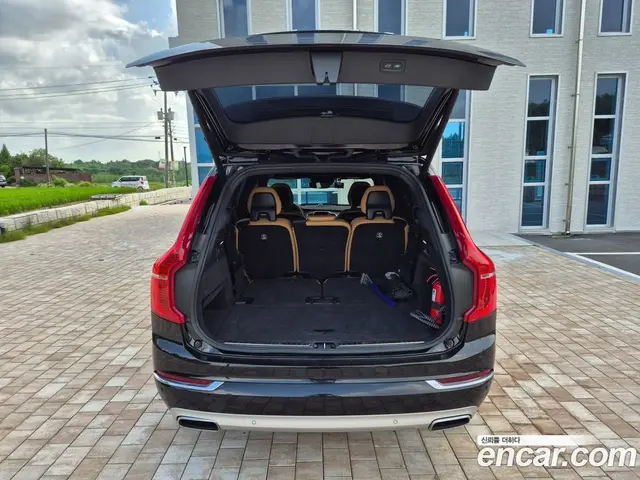 Volvo XC90 2017 2.0 автомат (гидро), миниатюра 7 Volvo XC90 2017 2.0 автомат (гидро), миниатюра 7
