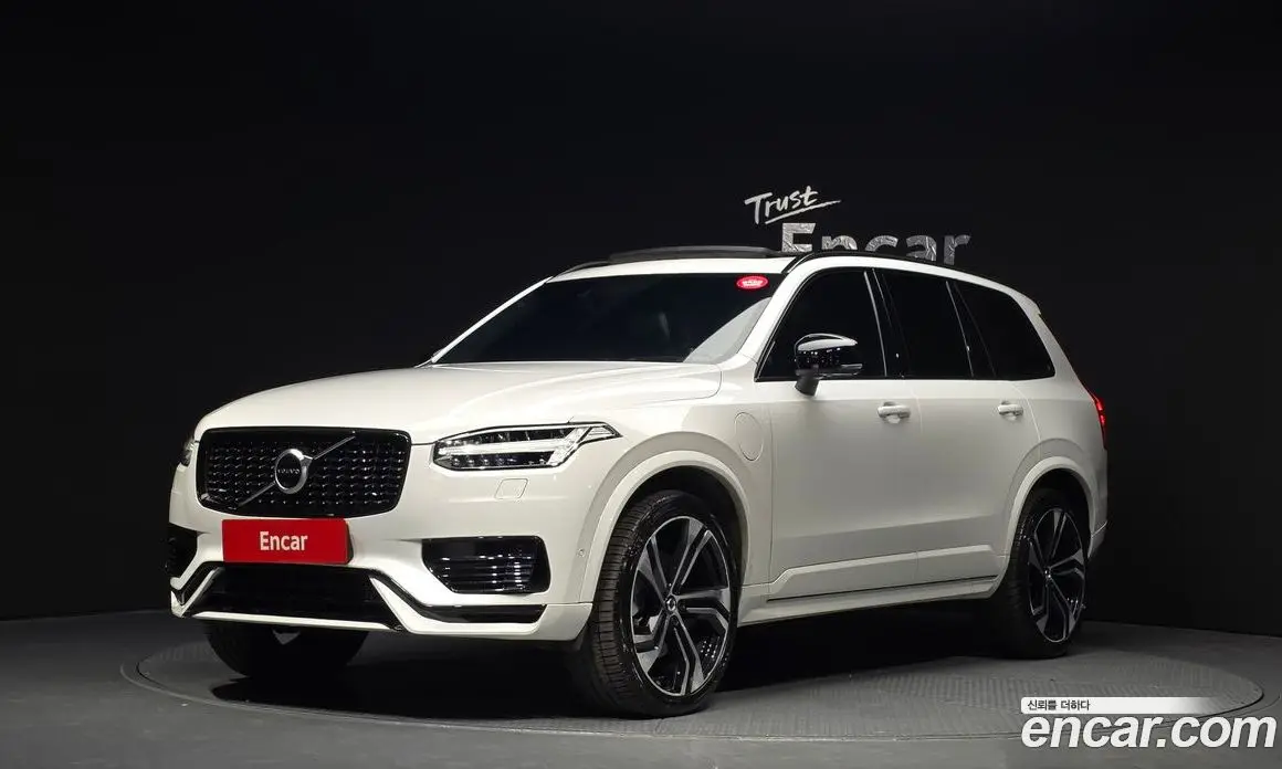 Volvo XC90 2020 2.0 автомат (гидро), фото 1 Volvo XC90 2020 2.0 автомат (гидро), фото 1