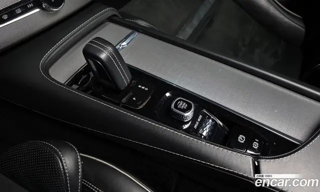 Volvo XC90 2020 2.0 автомат (гидро), миниатюра 9 Volvo XC90 2020 2.0 автомат (гидро), миниатюра 9