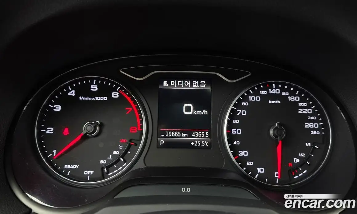 Audi A3 2018 2.0 автомат (гидро), фото 11 Audi A3 2018 2.0 автомат (гидро), фото 11