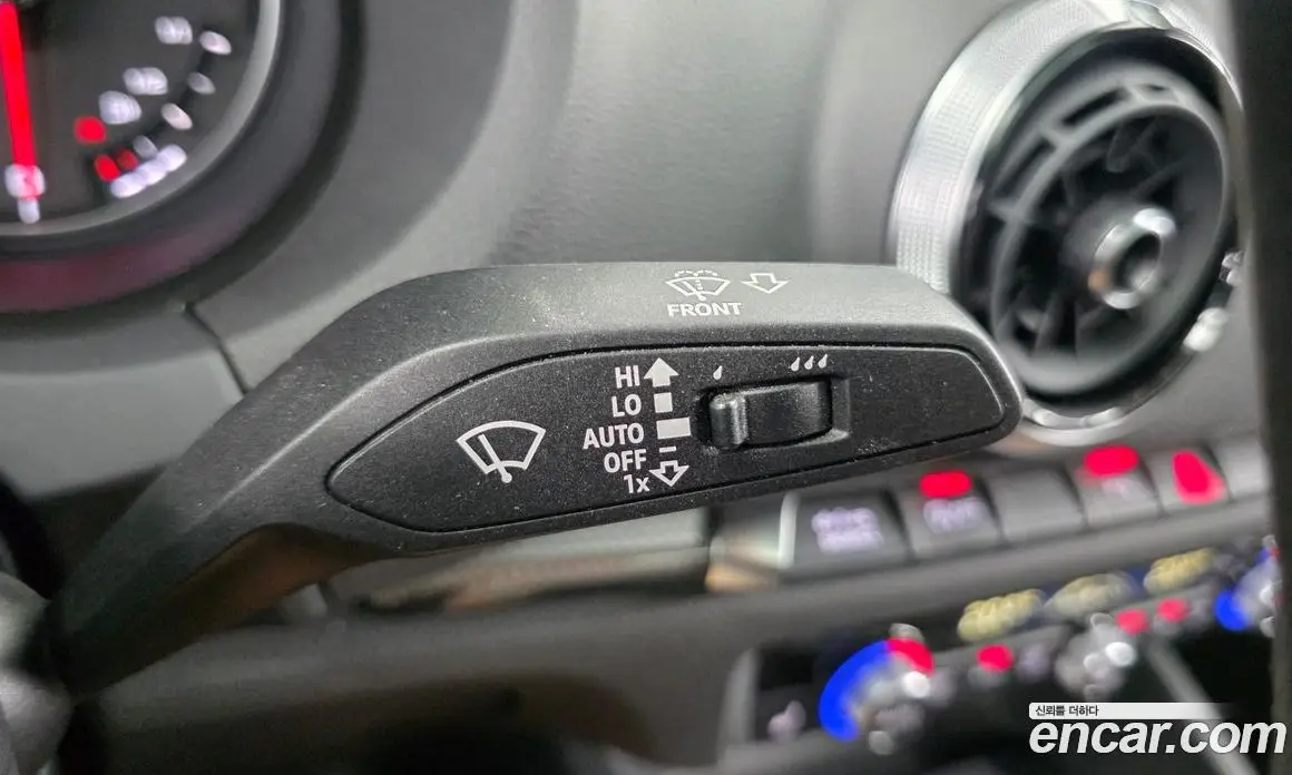 Audi A3 2018 2.0 автомат (гидро), фото 30 Audi A3 2018 2.0 автомат (гидро), фото 30