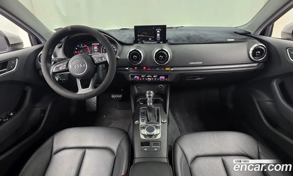 Audi A3 2018 2.0 автомат (гидро), фото 10 Audi A3 2018 2.0 автомат (гидро), фото 10