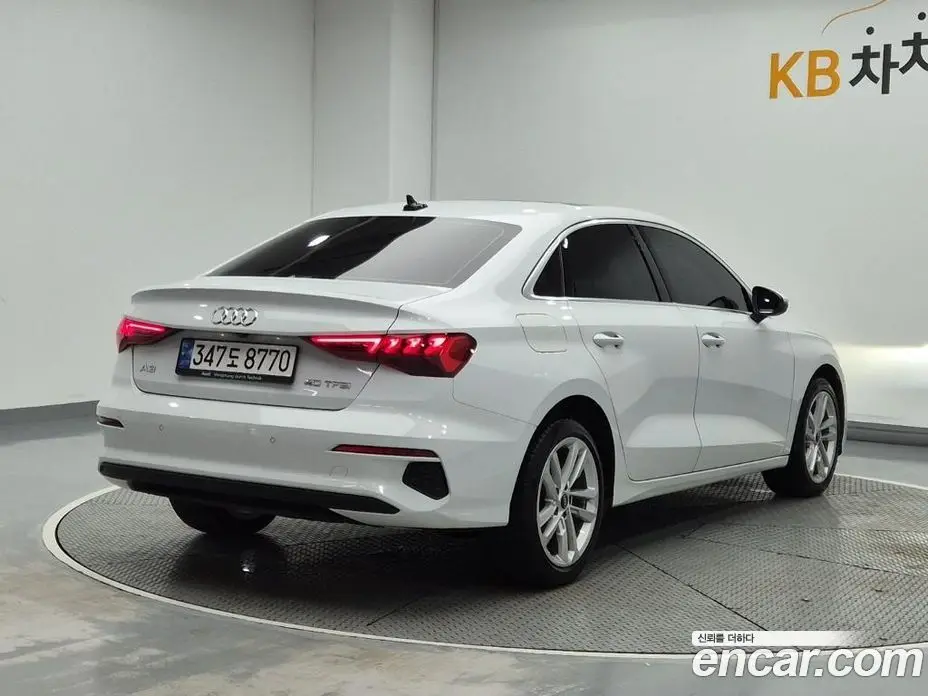 Audi A3 2022 2.0 автомат (гидро), фото 4 Audi A3 2022 2.0 автомат (гидро), фото 4
