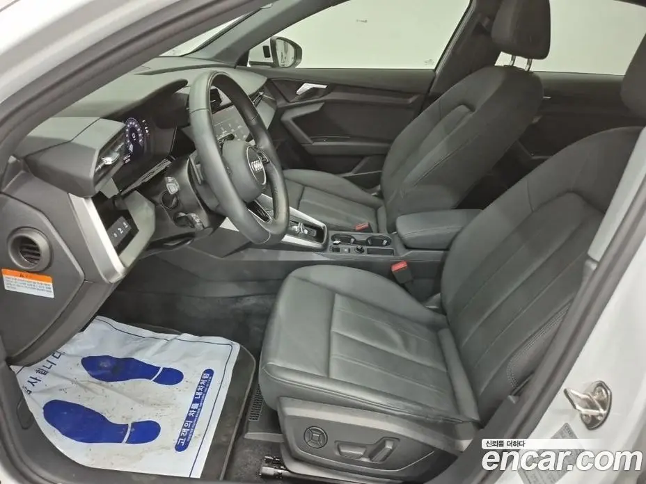 Audi A3 2022 2.0 автомат (гидро), фото 10 Audi A3 2022 2.0 автомат (гидро), фото 10
