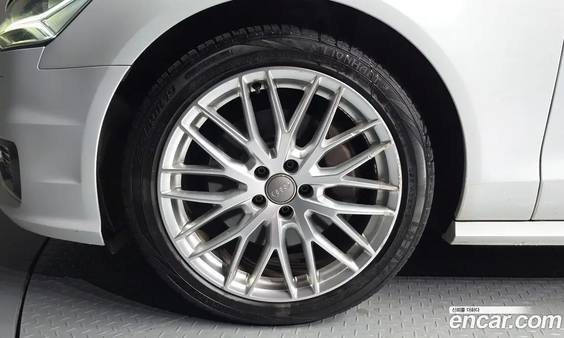 Audi A6 2015 3.0 автомат (гидро), фото 5 Audi A6 2015 3.0 автомат (гидро), фото 5