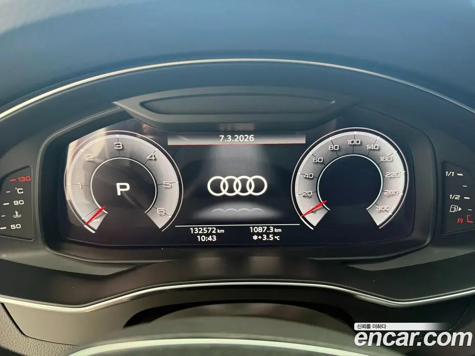 Audi A6 2020 2.0 автомат (гидро), фото 11