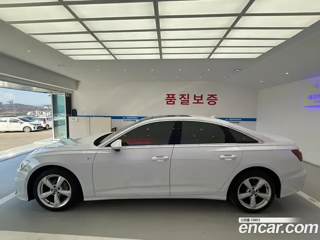 Audi A6 2020 2.0 автомат (гидро), миниатюра 3