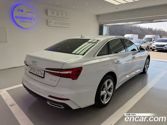 Audi A6 2020 2.0 автомат (гидро), миниатюра 6