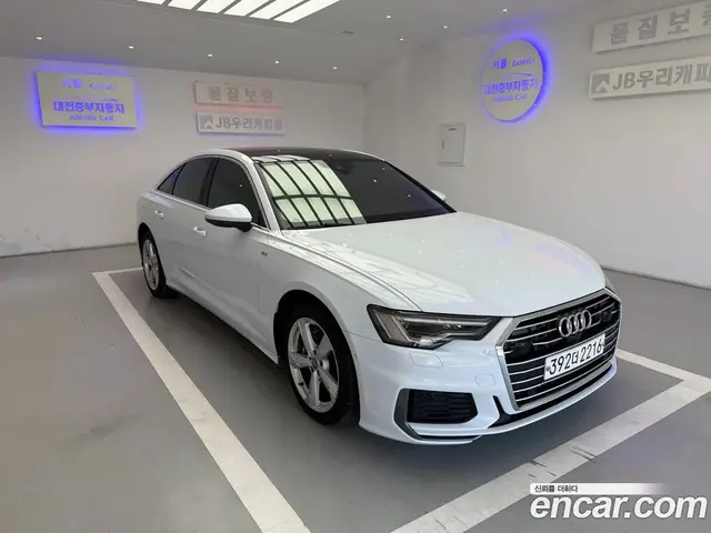 Audi A6 2020 2.0 автомат (гидро), миниатюра 8