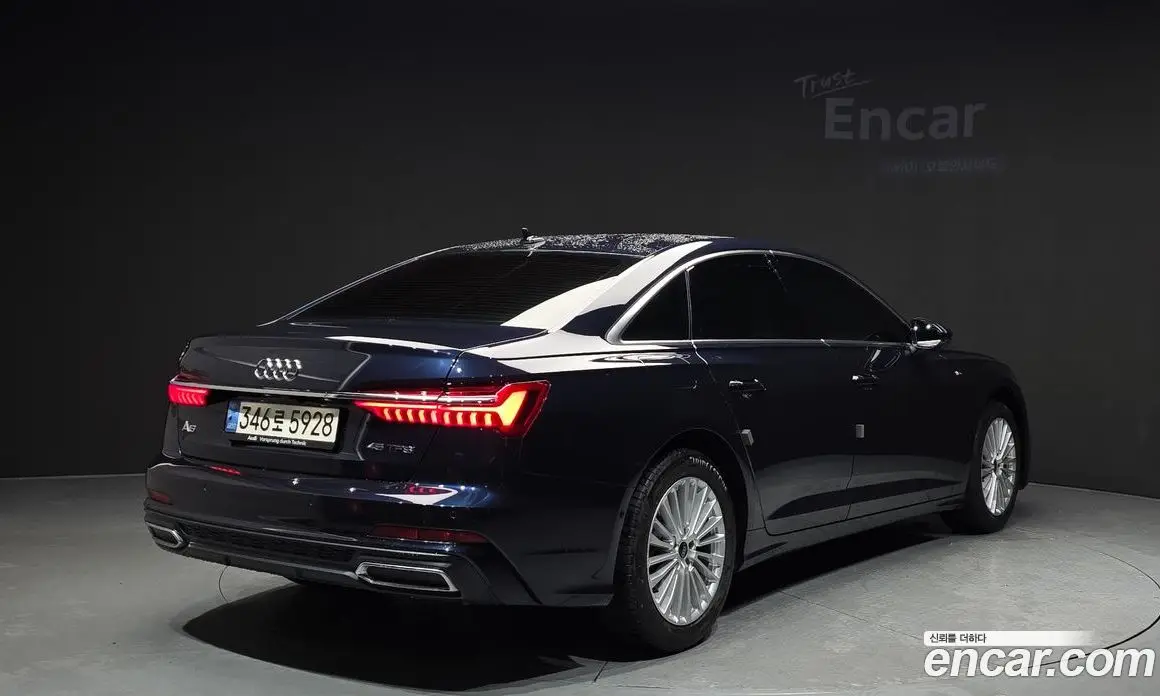 Audi A6 2021 2.0 автомат (гидро), фото 2 Audi A6 2021 2.0 автомат (гидро), фото 2