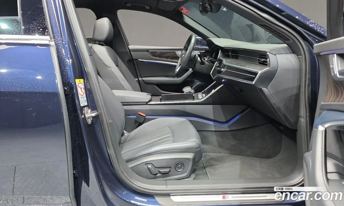Audi A6 2021 2.0 автомат (гидро), фото 16 Audi A6 2021 2.0 автомат (гидро), фото 16
