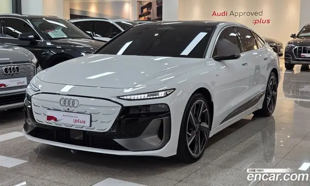 Audi A6 e-tron, 2025, 13 900 км